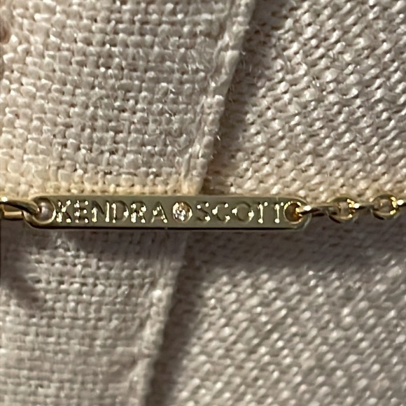 Kendra Scott Necklace gold Star pendant chain necklace jewelry New - Picture 7 of 12
